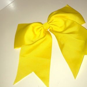A yellow bow